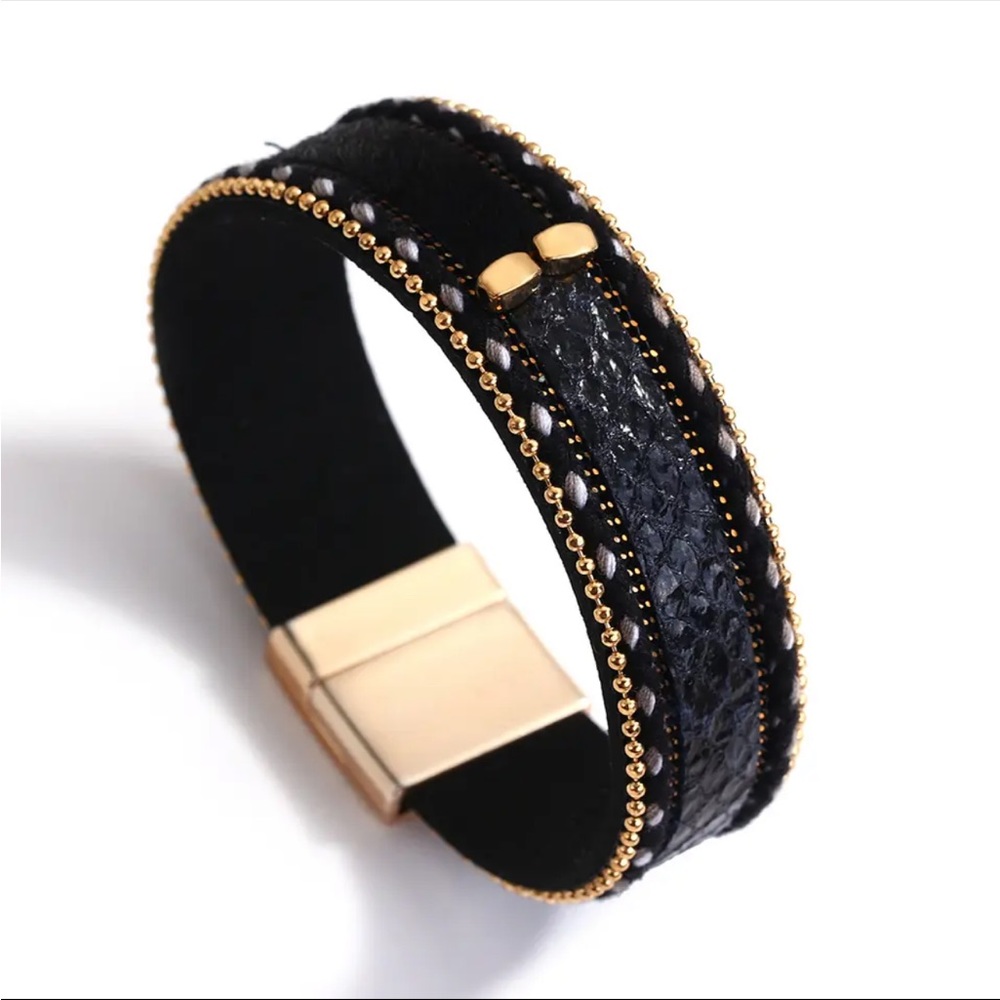 NEW Black and Gold Magnetic Bracelet